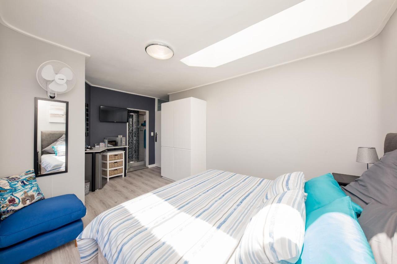 Big Blue Accommodation Bloubergstrand Luaran gambar
