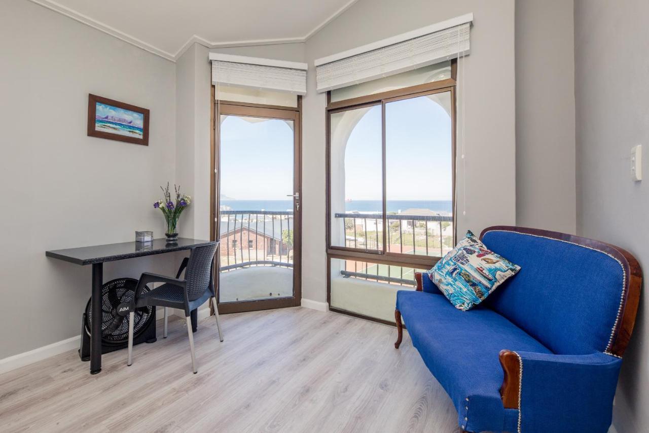 Big Blue Accommodation Bloubergstrand Luaran gambar